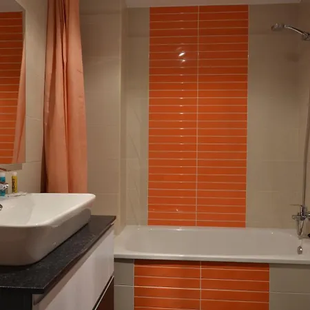 Flatselect Parque Laureles Apartment
